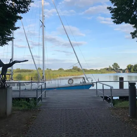 Am Hafen3 *